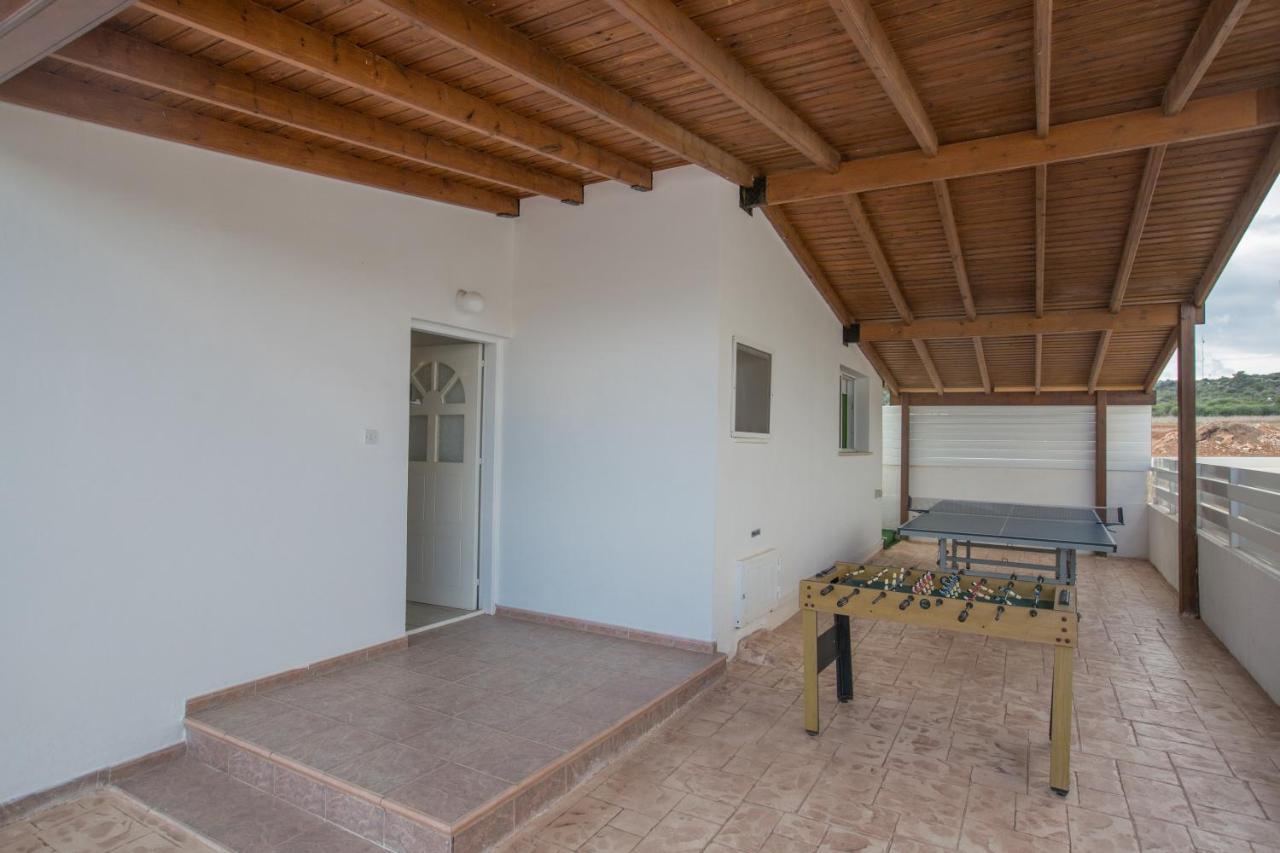 Villa Dionysos 普罗塔拉斯 外观 照片